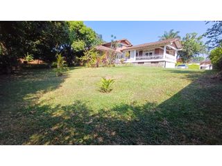 Foto 1 de Venta Casa externa Campestre en Ciudad Jardin Sur de Cali