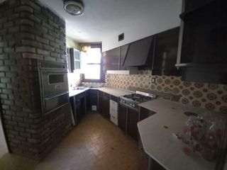 Casa en venta en La Plata - Dacal Bienes Raíces