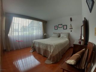 Apartamento en  Alhambra(Bogota) RAH CO: 24-65