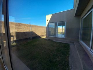 Foto 6 de Neuquen. Centenario Venta Casa nueva 2 dormitorios en dos plantas BÂ° Costa Rio