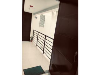 Foto 4 de se vende hermoso apartamento portal de la villa