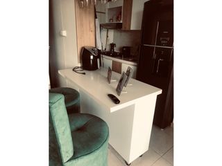 Foto 2 de se vende hermoso apartamento portal de la villa