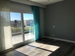 Foto 20 de Casa en Los Lagos, Nordelta
