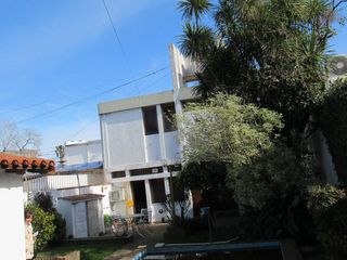 Casa en alquiler en La Plata calle 530  e/ 9 y 10 Dacal Bienes Raices