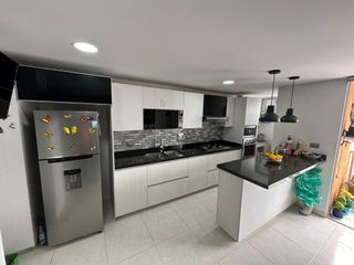 Foto 1 de VENTA DE APARTAMENTO EN PARQUE ALARCÓN - BUCARAMANGA. Cod V5918