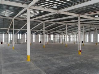 Foto 1 de Nave Industrial - Zarate