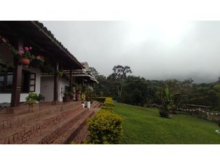 FINCA EN DAPA EN BOSQUE DE NIEBLA