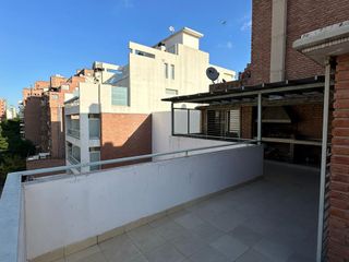 Departamento tipo duplex dos dormitorios en venta en la mejor zona de Nueva Córdoba