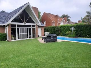 Foto 1 de CAMPO CHICO - PISCINA - PARRILLA - PLAYRROM - ALQUILER CAMPO CHICO 4 DORMITORIOS