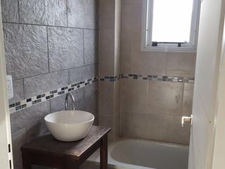 Foto 4 de Departamento de 3 ambientes en condominio Casuarinas Premium - Canning