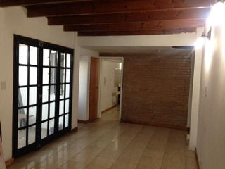 Dúplex en venta - 2 dormitorios 2 baños - 96mts2 - Villa Elvira, La Plata