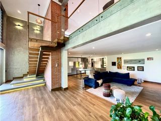 Casa en venta , Poblado parte alta, El tesoro, vista a la ciudad