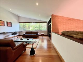 Casa en venta , Poblado parte alta, El tesoro, vista a la ciudad