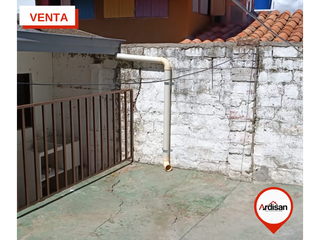 Foto 14 de CASA PLANA A 3 CUADRAS DEL PARQUE LA CHIQUINQUIR.