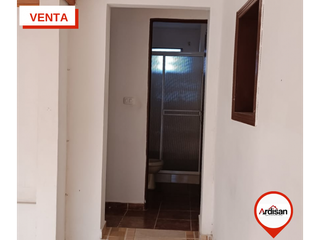 Foto 7 de CASA PLANA A 3 CUADRAS DEL PARQUE LA CHIQUINQUIR.