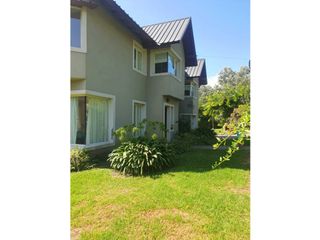 Foto 35 de VENTA / CHALET 4 AMB. PISCINA, DOS LOTES/ MAR DEL PLATA