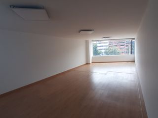 Foto 1 de oficina en venta en multicentro. Cod V5106