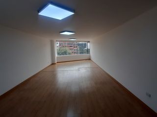Foto 9 de oficina en venta en multicentro. Cod V5106