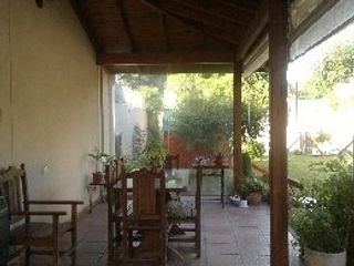 Foto 6 de Chalet en venta en Parque Johnston