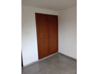 Venta apartamento Departamental, piso 3 S/A,  Alambra 1