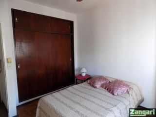 Casa en venta de 4 dormitorios c/ cochera en Nueva Pompeya