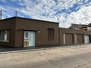 Casas en Venta en Ramos Mejía | PROPERATI