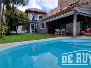 Foto 11 de Chalet en venta en Quilmes Oeste