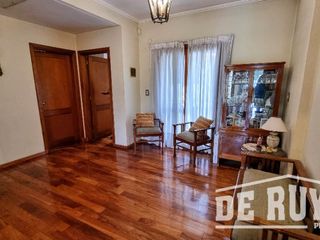 Foto 14 de Chalet en venta en Quilmes Oeste
