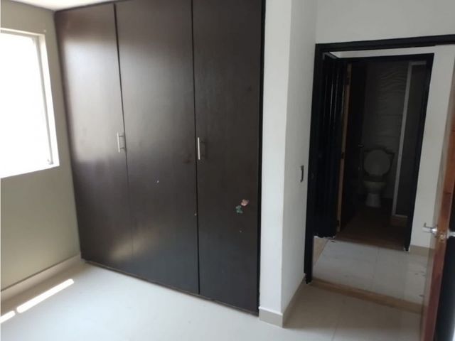 SE VENDE APARTAMENTO EN EL REFUGIO