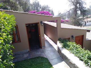 Linda casa de 3 dorm - con Terraza, Jardín, Piscina - CHACLACAYO