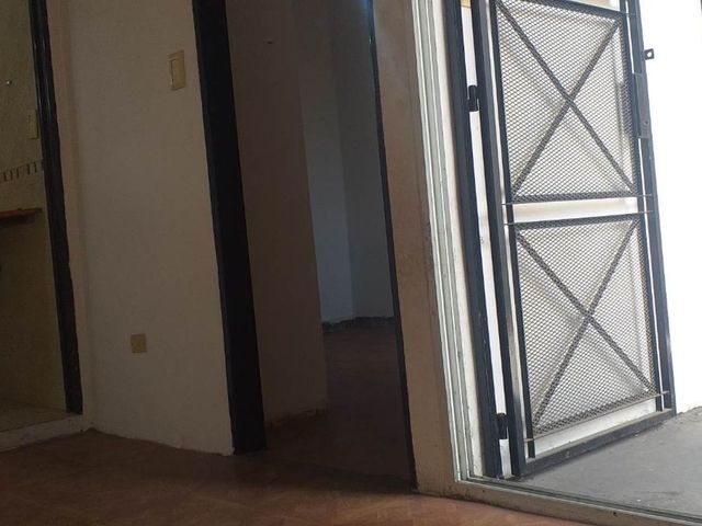 Venta PH tipo loft 3 ambientes con balcón