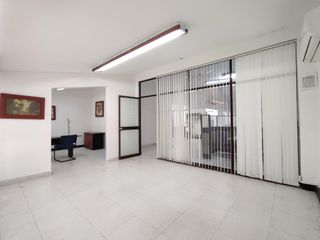 OFICINA en ARRIENDO en Cúcuta CAOBOS