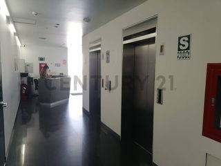 Alquiler de oficina moderna en San Isidro, ideal para tu empresa