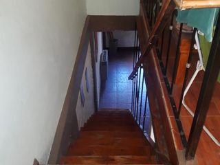 Duplex 4 Ambientes- Fondo- Parrilla-  en Villa Gobernador Udaondo