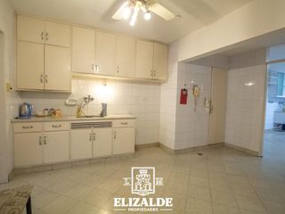 Foto 41 de Arenales y Libertad - 400 m2 Totales 2 Cocheras 3 patios - Propiedad Unica