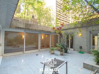 Foto 7 de Arenales y Libertad - 400 m2 Totales 2 Cocheras 3 patios - Propiedad Unica