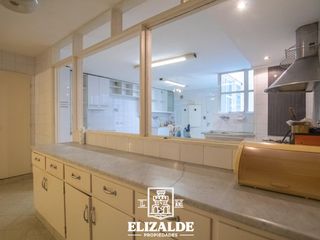 Foto 45 de Arenales y Libertad - 400 m2 Totales 2 Cocheras 3 patios - Propiedad Unica