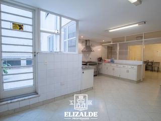 Foto 52 de Arenales y Libertad - 400 m2 Totales 2 Cocheras 3 patios - Propiedad Unica