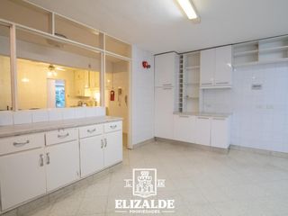 Foto 49 de Arenales y Libertad - 400 m2 Totales 2 Cocheras 3 patios - Propiedad Unica