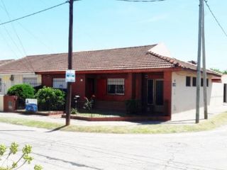 Foto 14 de Chalet en venta en Quilmes Oeste
