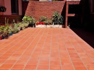 Foto 2 de Chalet en venta en Quilmes Oeste