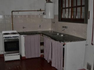 PH en venta - 1 Dormitorio 1 Baño 1 Cochera - 155Mts2 - Quilmes