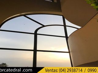 Villa Casa Edificio de venta en Vía a la Costa - Puerto Azul  – código:10064