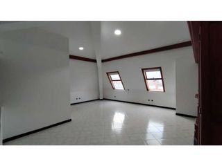 Apartamento duplex en venta en Laureles Medellín