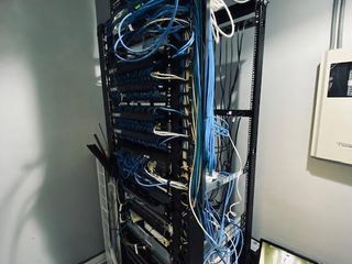 Foto 14 de OFICINA EN ALQUILER EN SAN ISIDRO - IMPLEMENTADA Y AMOBLADA