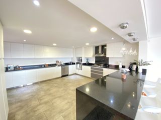 Foto 5 de casa en venta en bosque medina-usaquén. Cod V51834