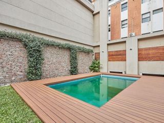 Duplex 3 Ambientes con Cochera, Pileta, Frente, Balcon y Terraza en Barracas