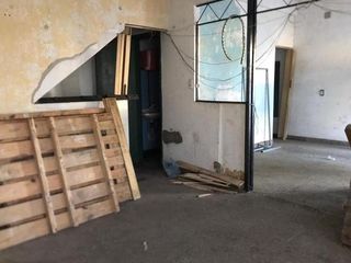 Foto 18 de CASA DE 2 AMBIENTES CON 2 LOCALES SOBRE LOTE DE 375m2 EN BARRIO SAN JUAN