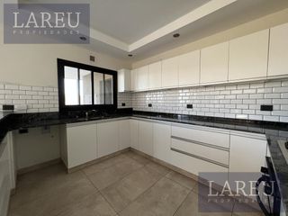 Foto 6 de Lareu Propiedades - Casa en venta en Puertos - Barrio Vistas