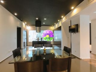 Casa moderna de 3 dormitorios en barrio Septiembre